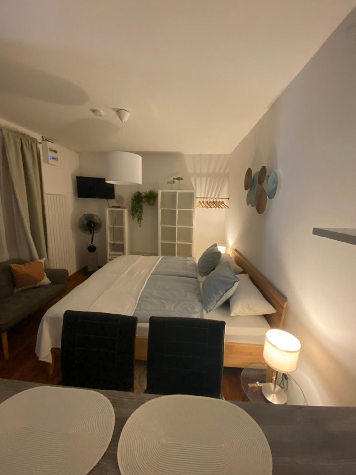 Studio Im Wienerwald - Moedling Modling Εξωτερικό φωτογραφία